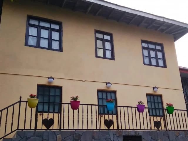 اجاره سوئیت حیاط دار واژک